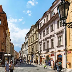 Royal Route Apartment Prague